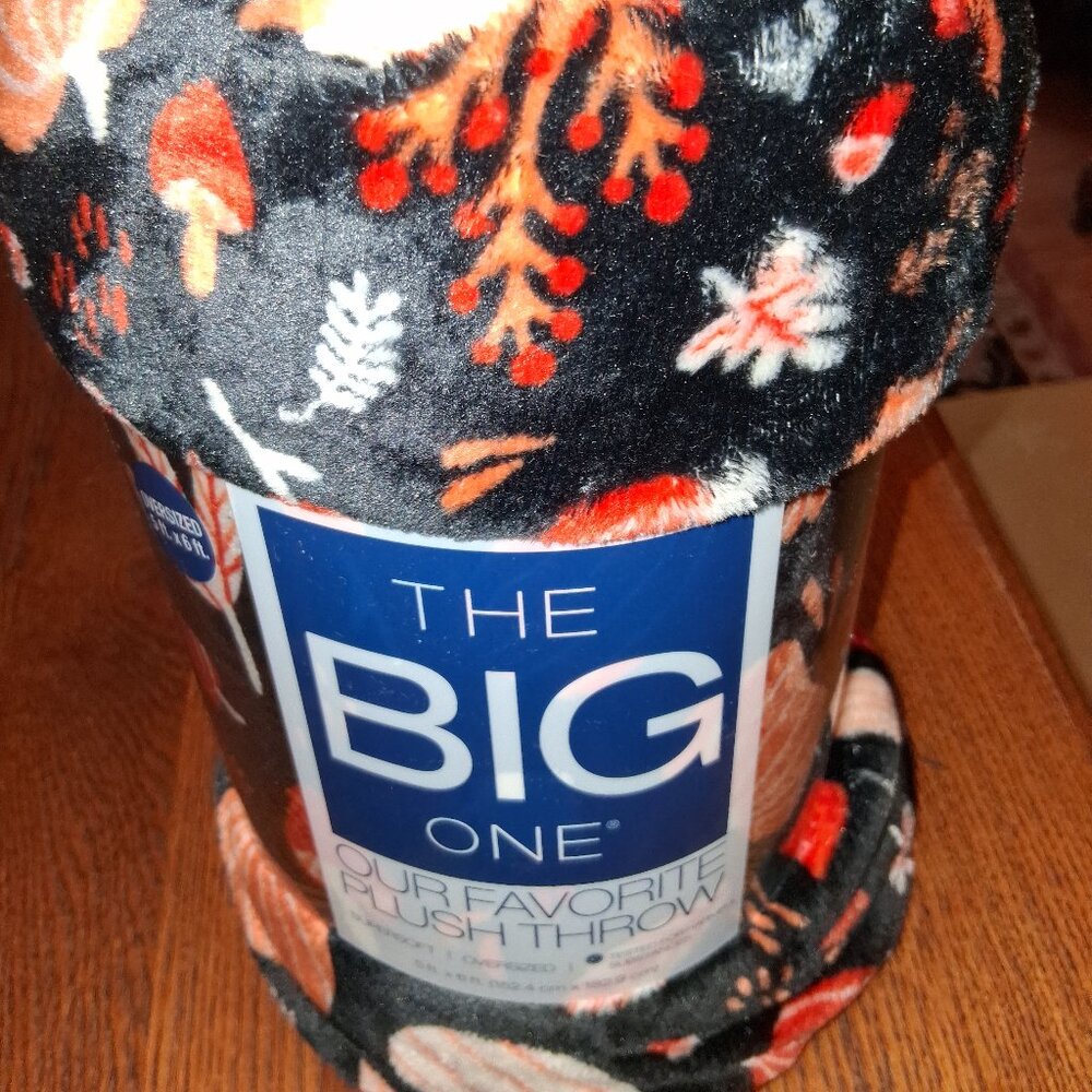 The BIG one Plush Throw NEW